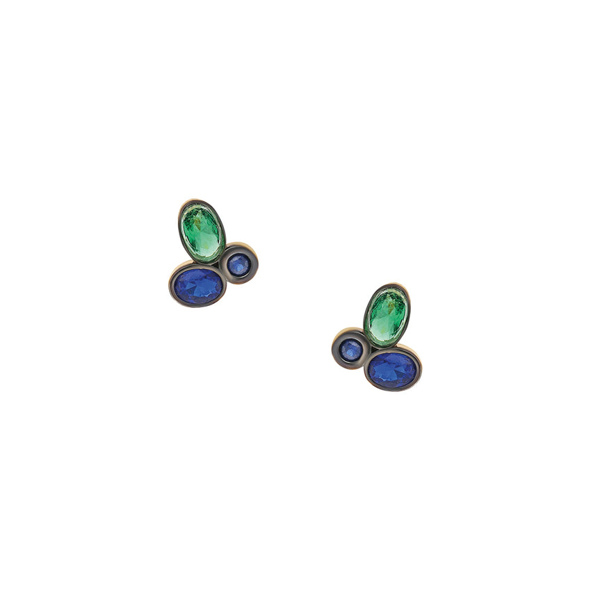Minimal stud earrings with semi precious stones.